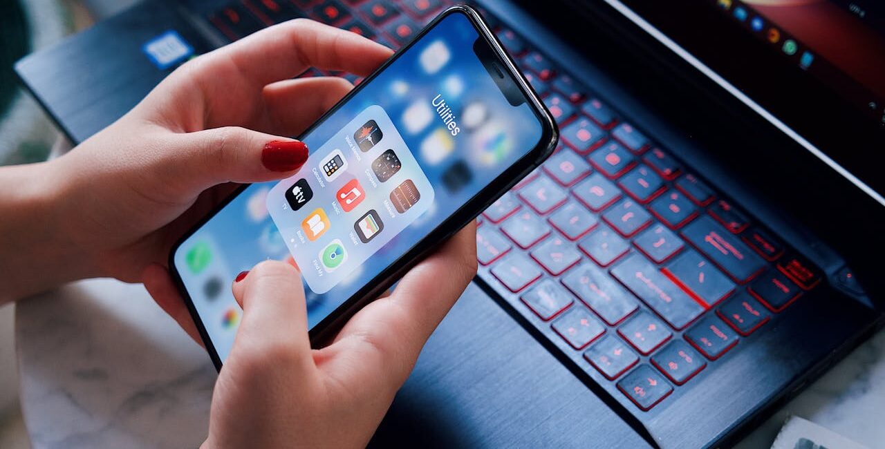 Światłowód w Poznaniu – nowoczesny dostęp do szybkiego internetu