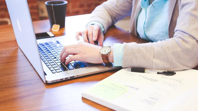 Klucze Office 365 i Windows — jak kupić legalnie i bez ryzyka